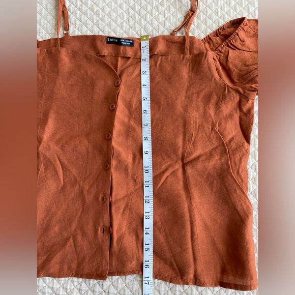 Burnt orange top Size M NWOT - Picture 9 of 9